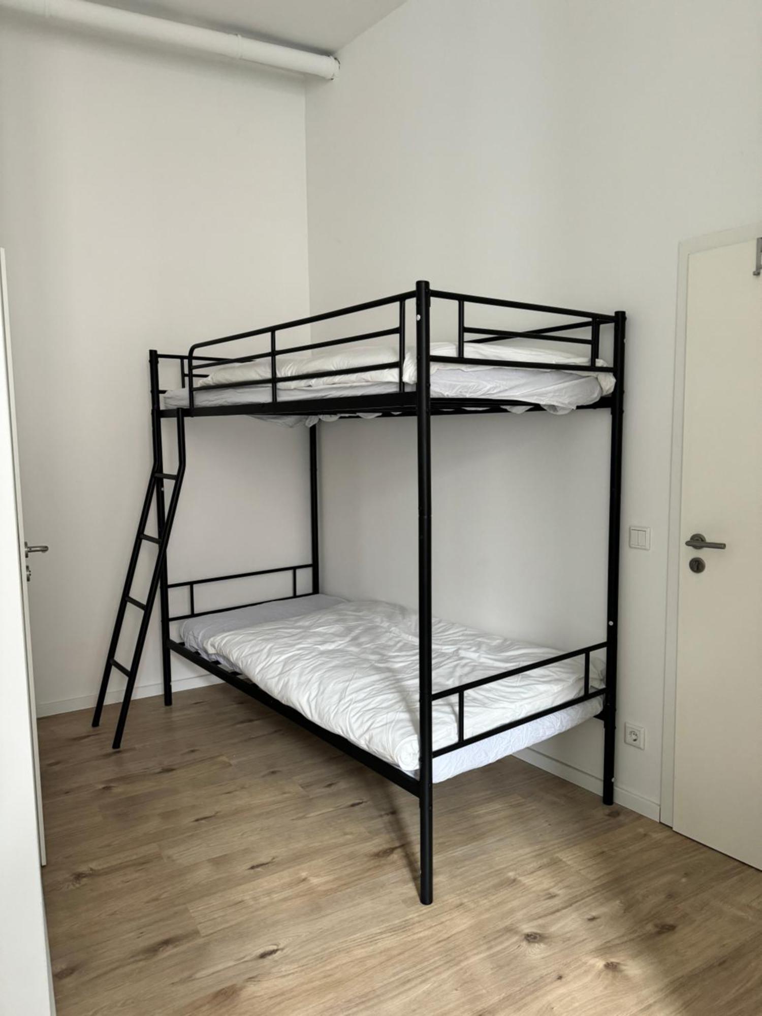 Heaven Homes - Doppelzimmer Mit Eigenem Bad Dusseldorf Exterior photo